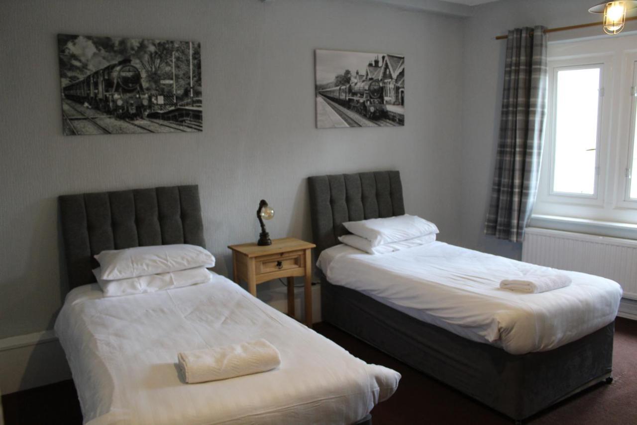 Hotel The Royal Oak Settle Exterior foto